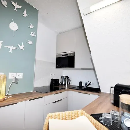 Cosy Vue Au Coeur De Port Apartment *